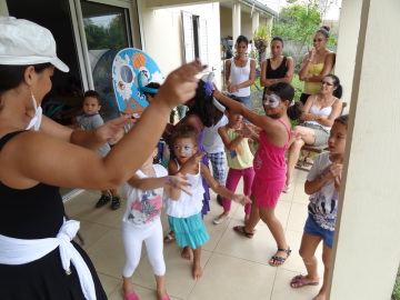 Anniversaire pour enfants à la Réunion David GABRIEL et Sarah Animation pour les spectacles anniversaire pour enfants à la Réunion 974